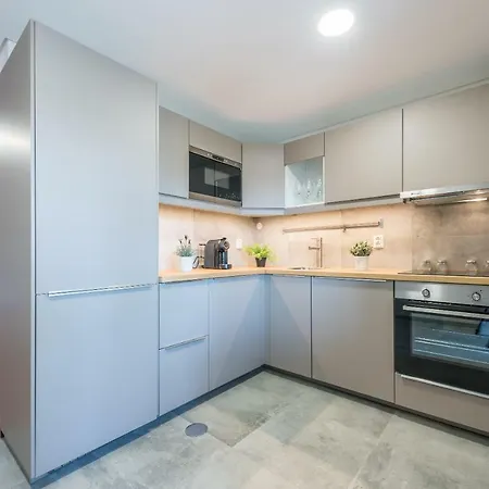 Apartment Tpc Autumn Willow Porto